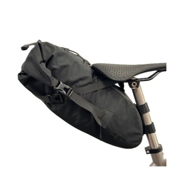 Jbsb 1300 Jb Jetpack Saddle Bag 6.0l Black Bike Side 1200x1200